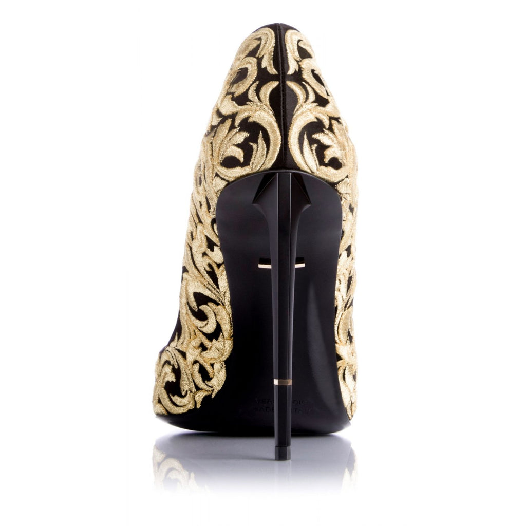 Ishtar pump in gold embroidery on black, side profile