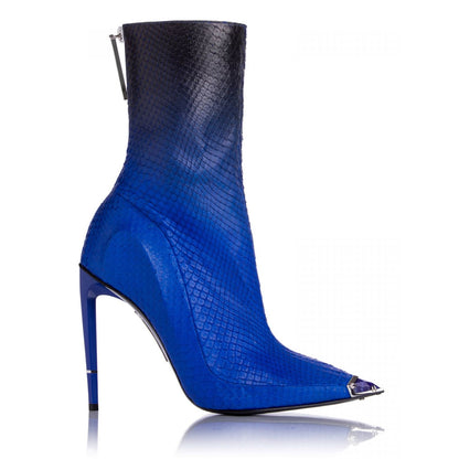 IZANAMI BLACK TO BLUE PYTHON